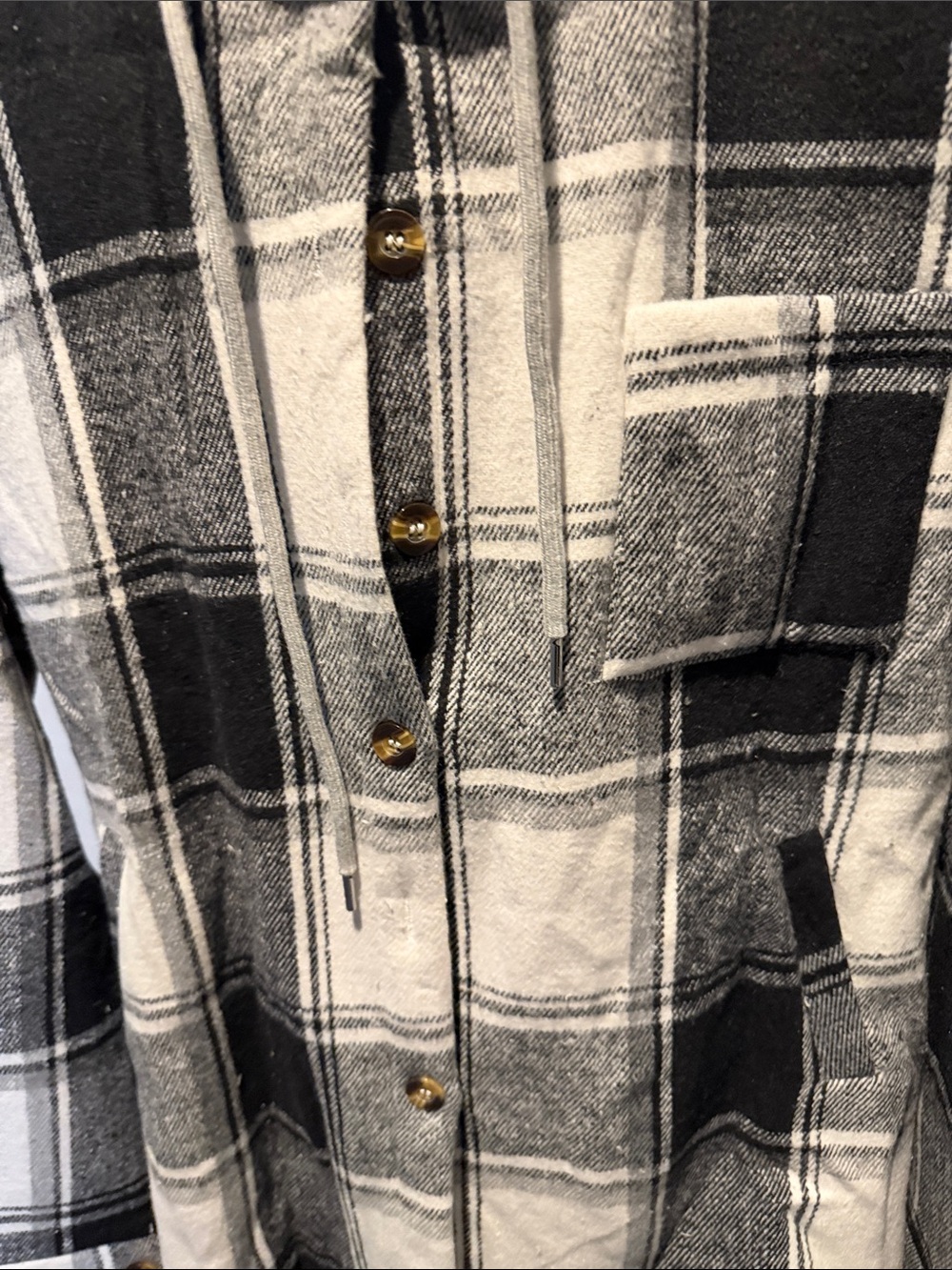 ChicME shacket - Picture 3 of 4
